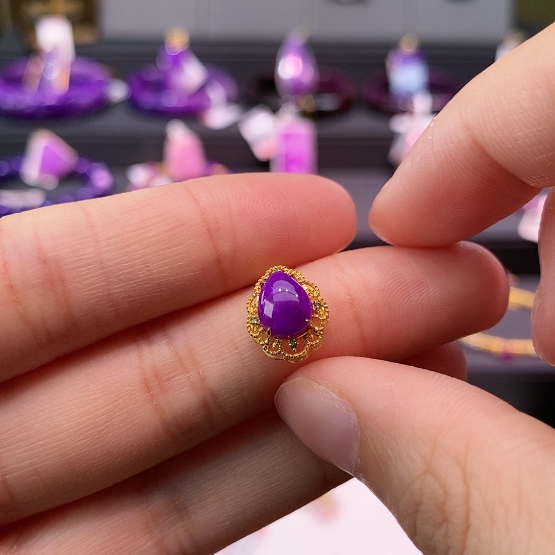 苏纪石（舒俱来）18K金镶嵌吊坠(不含链)