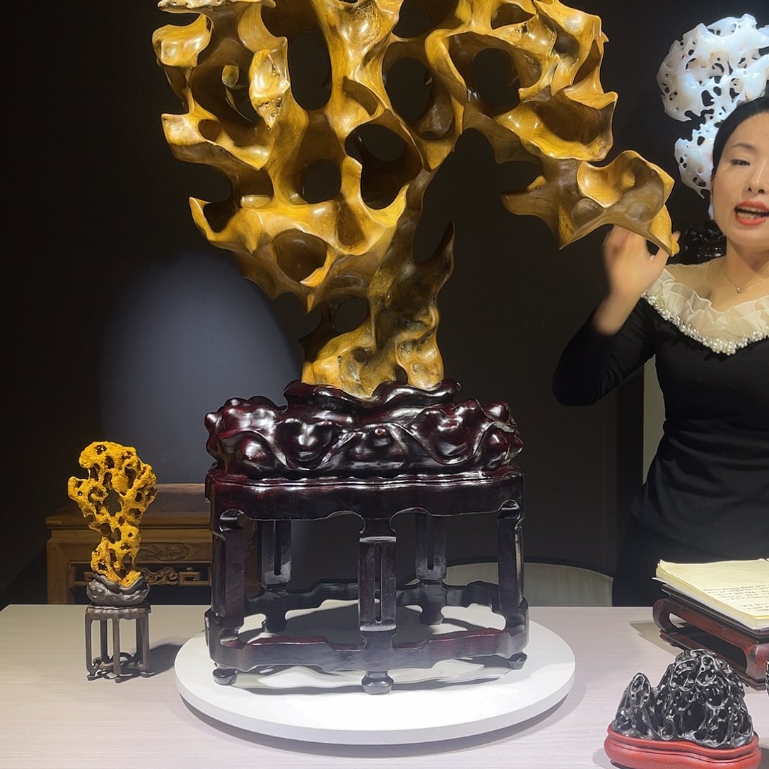 M**贾太湖石，太湖石摆件