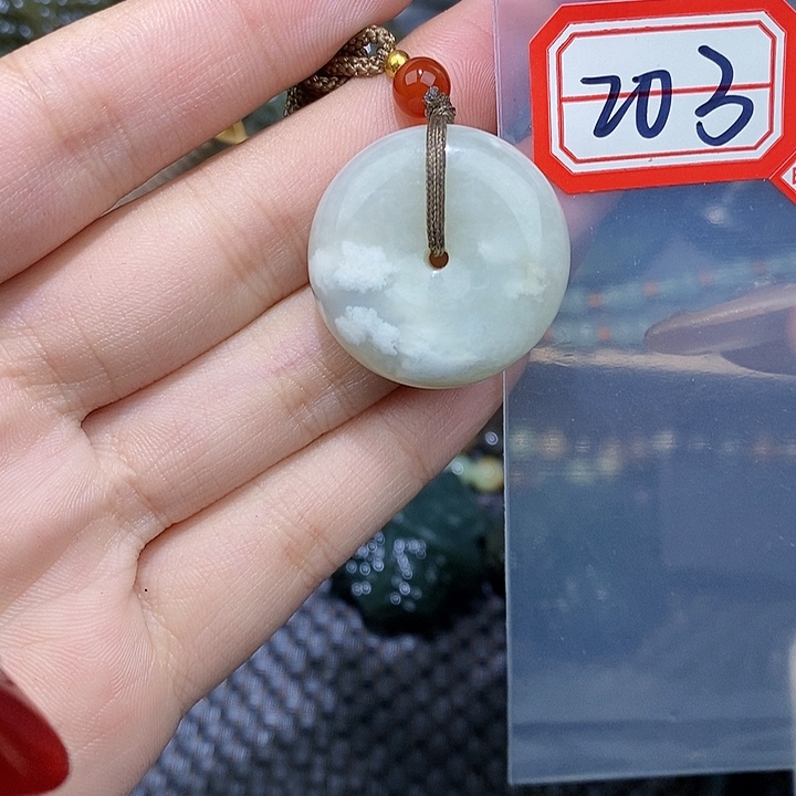 和田玉和田玉边角料随机发未镶嵌