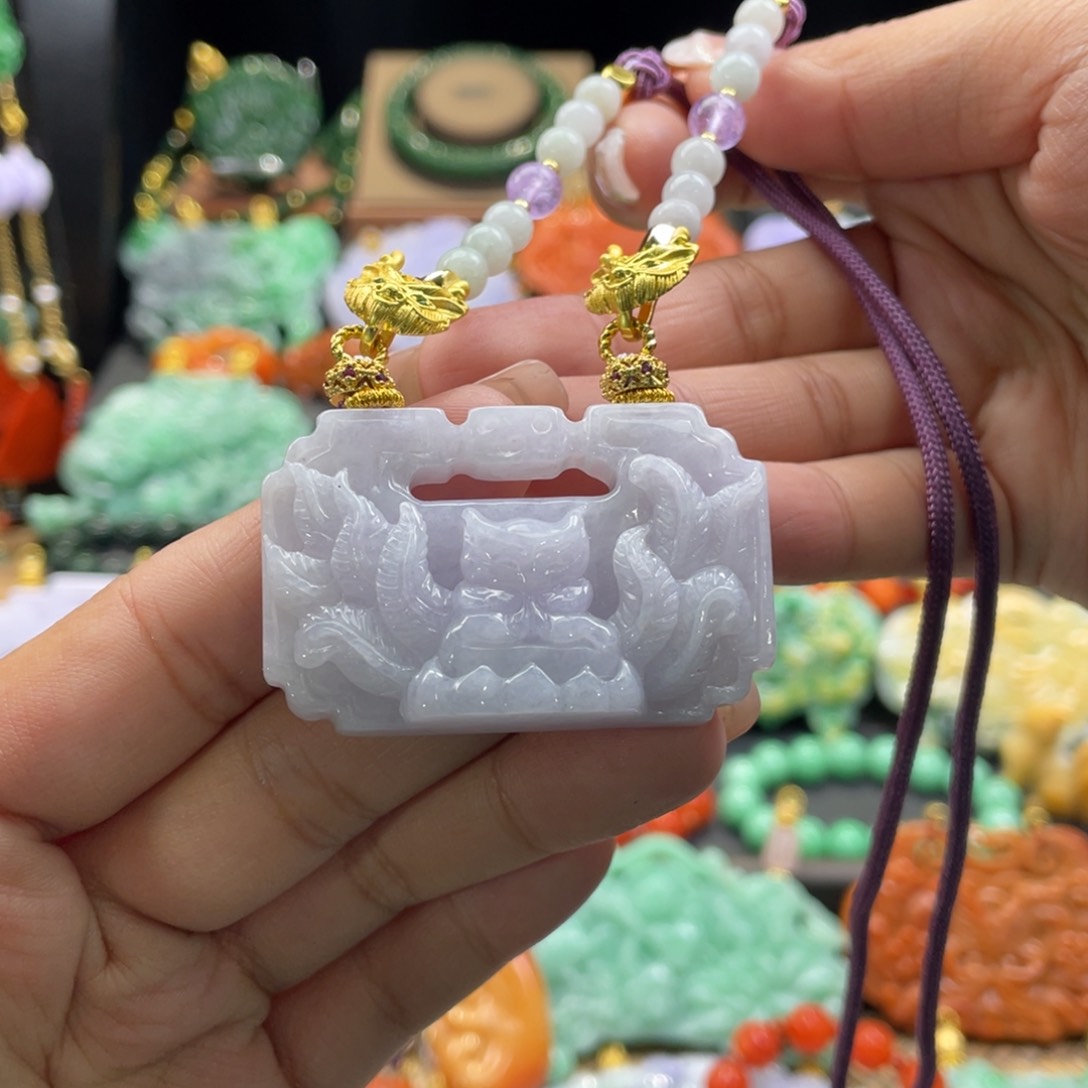 翡翠颈饰未镶嵌代编织