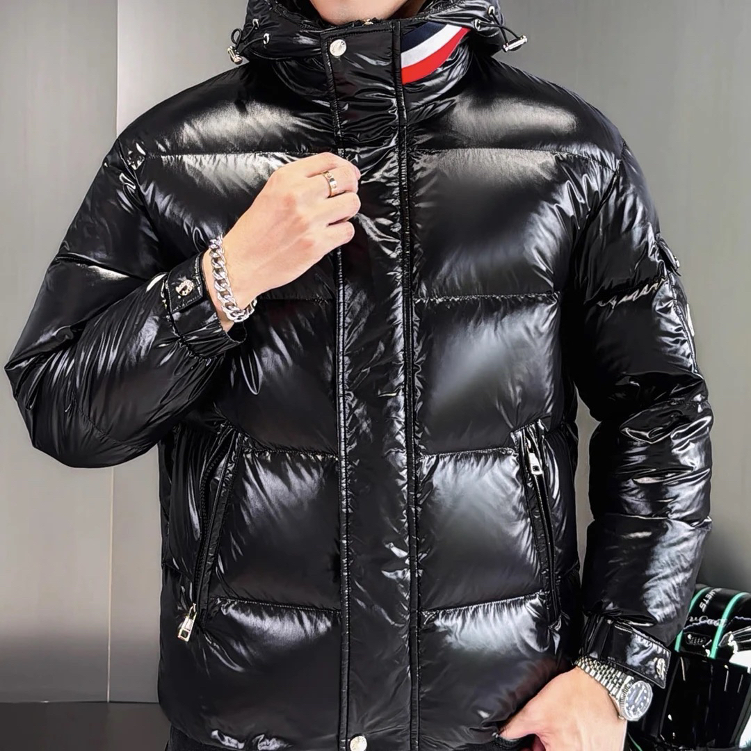 2906CR欧货.男士高端精品羽绒服.亮面90白鸭绒