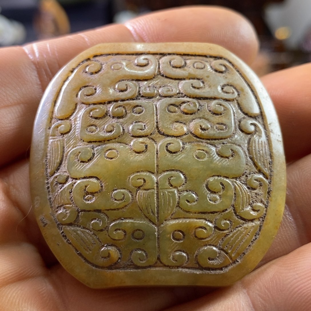 和田玉（糖玉）颈饰未镶嵌