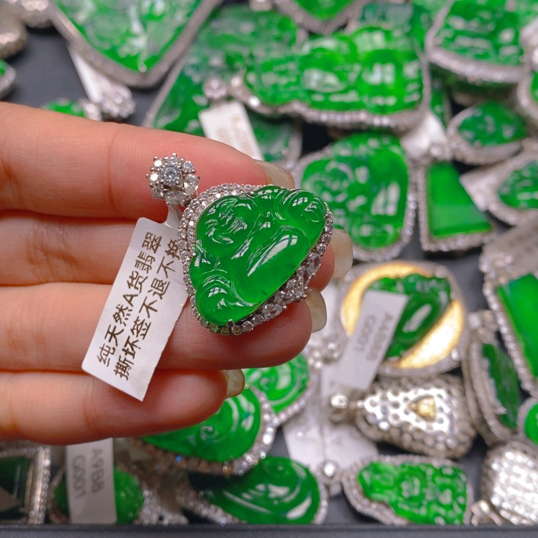 翡翠颈饰银S925镶嵌88888888888