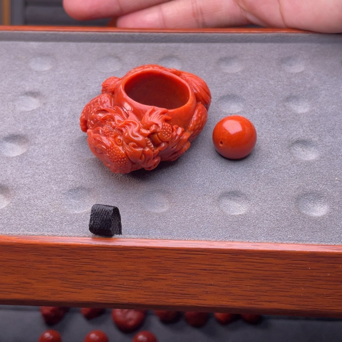 阳***力南红玛瑙未镶嵌配饰内径卡22mm