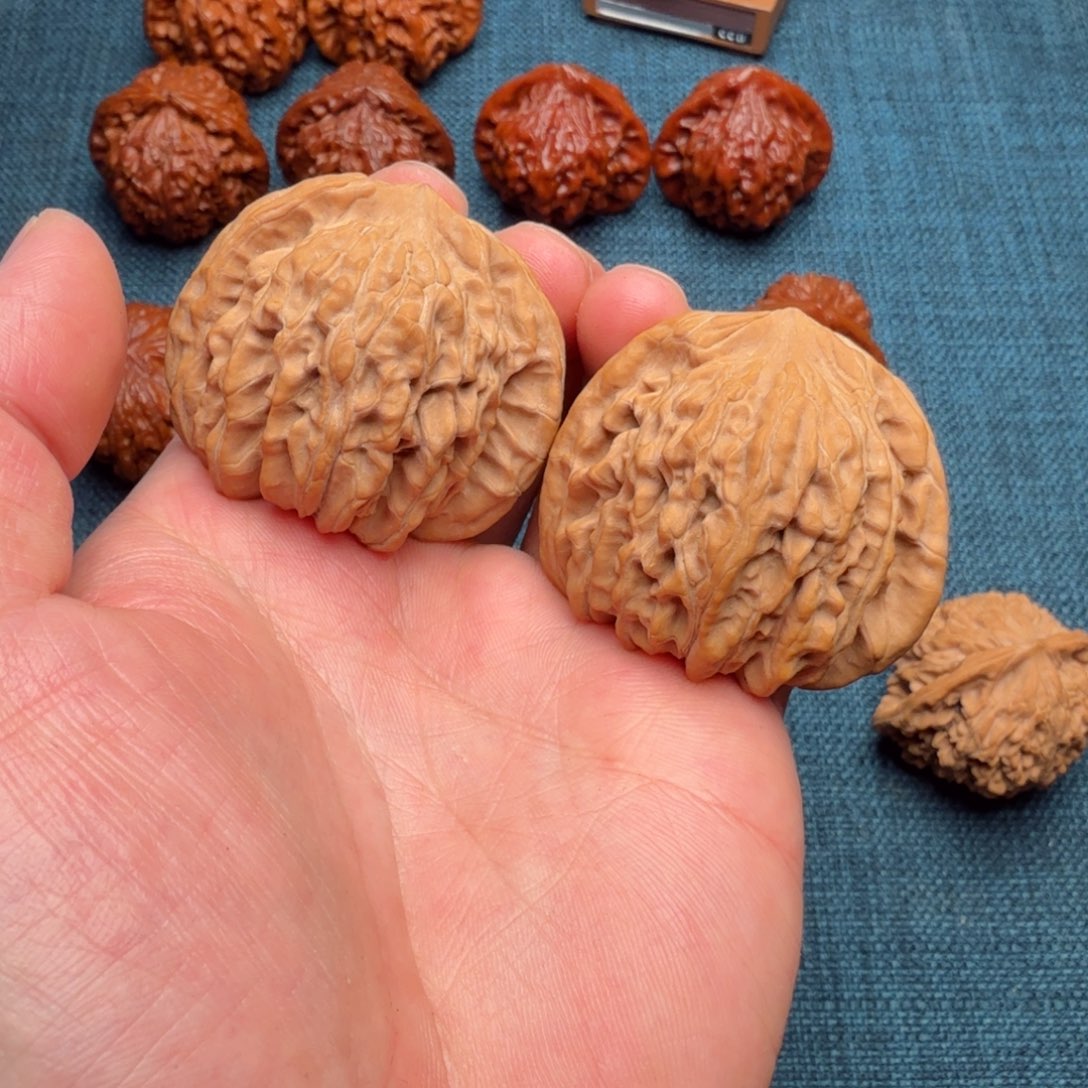 文玩核桃吊坠汉高楼45