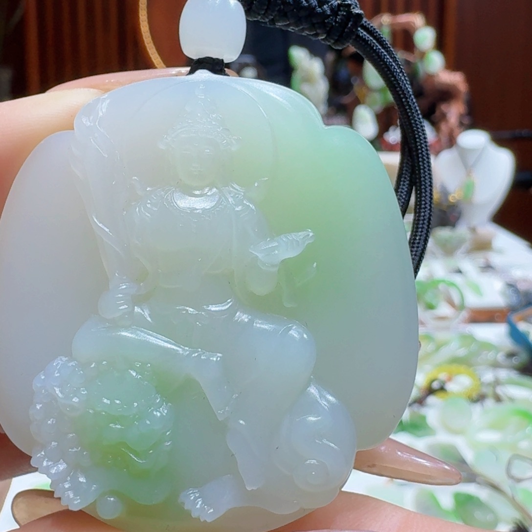 和田玉（翠青玉）文殊菩萨未镶嵌