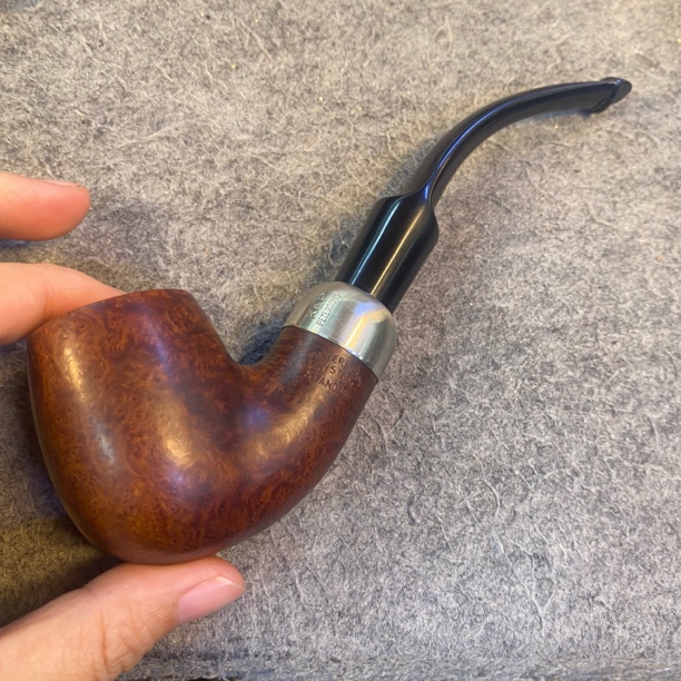 有磕老斗彼得森烟斗