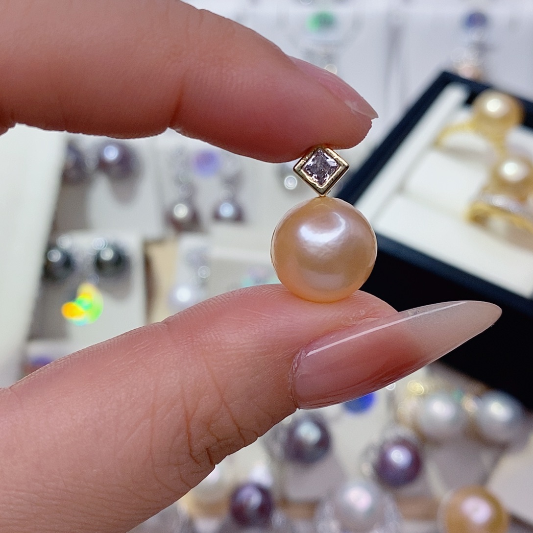 淡水珍珠未镶嵌吊坠(赠链)