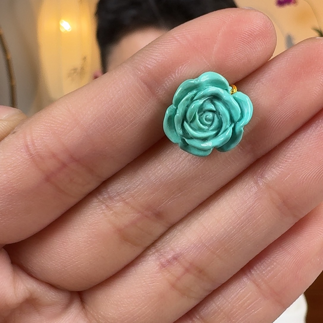 绿松石未镶嵌珠宝奇石