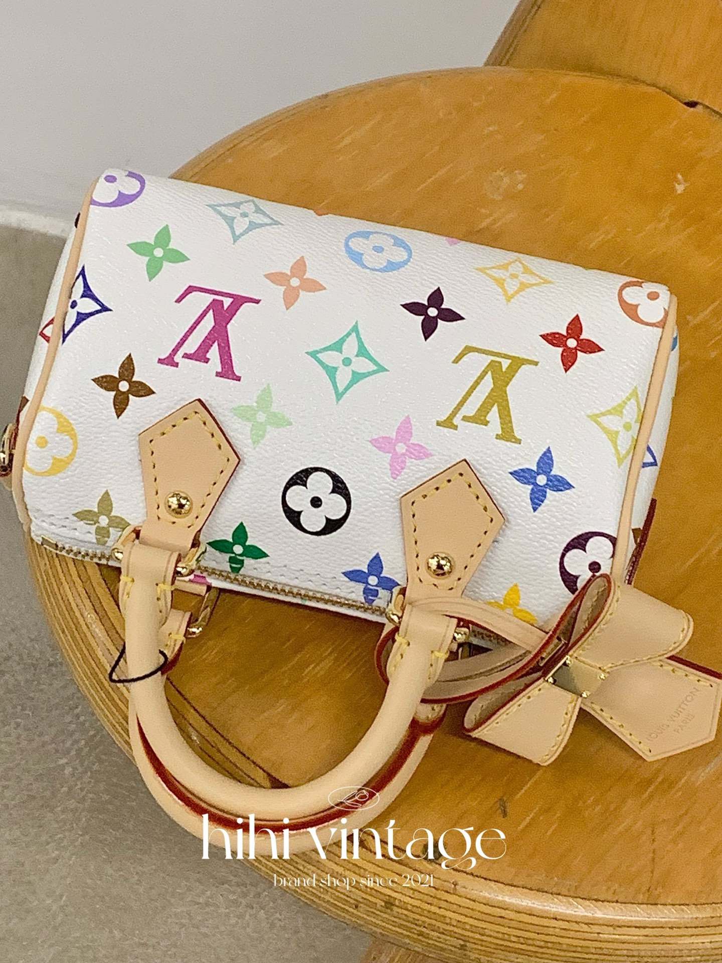 未使用 LouisVuitton/路易威登 白三彩Speedynano芯片款全新JL