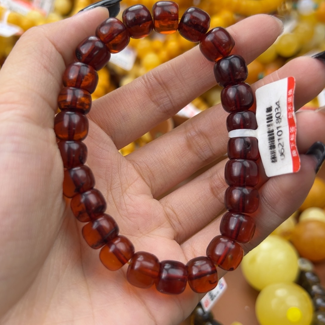 琥珀珠宝奇石未镶嵌