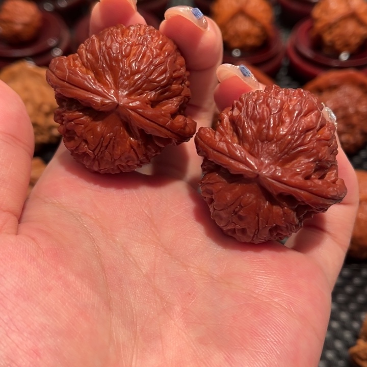 把件文玩核桃白狮子