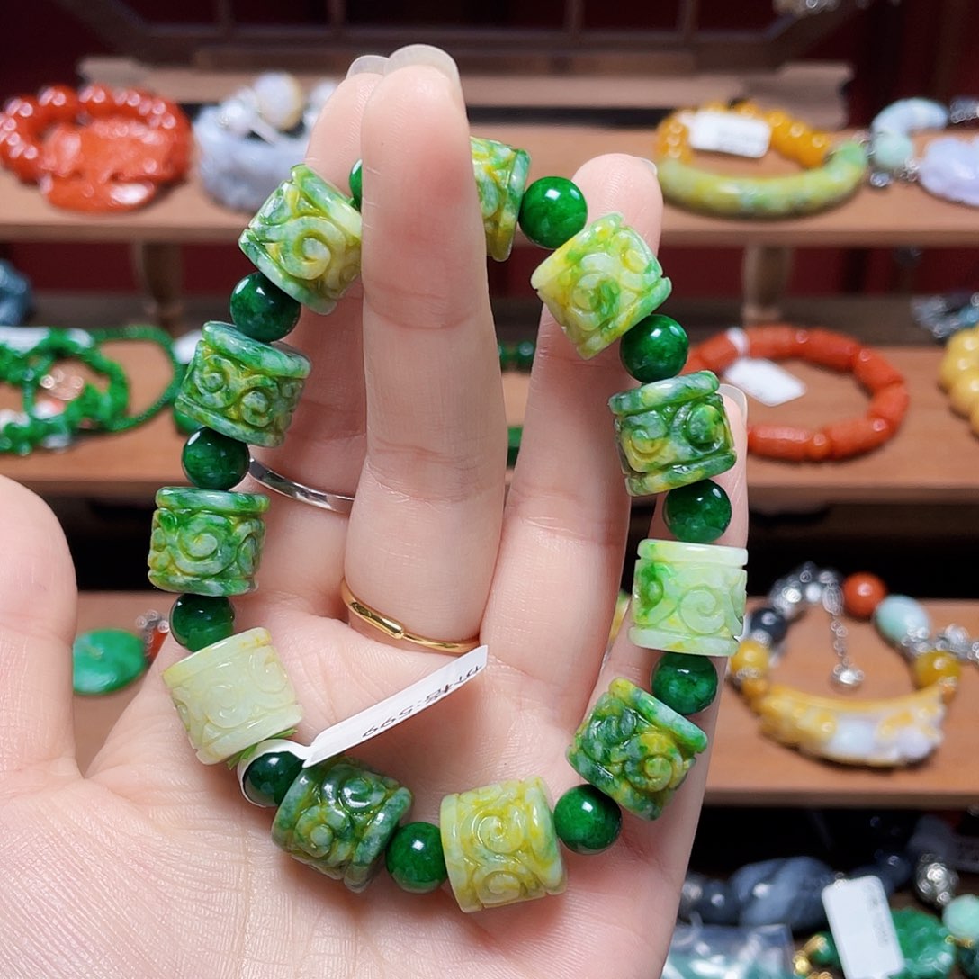 岚***岁翡翠未镶嵌手链饰品