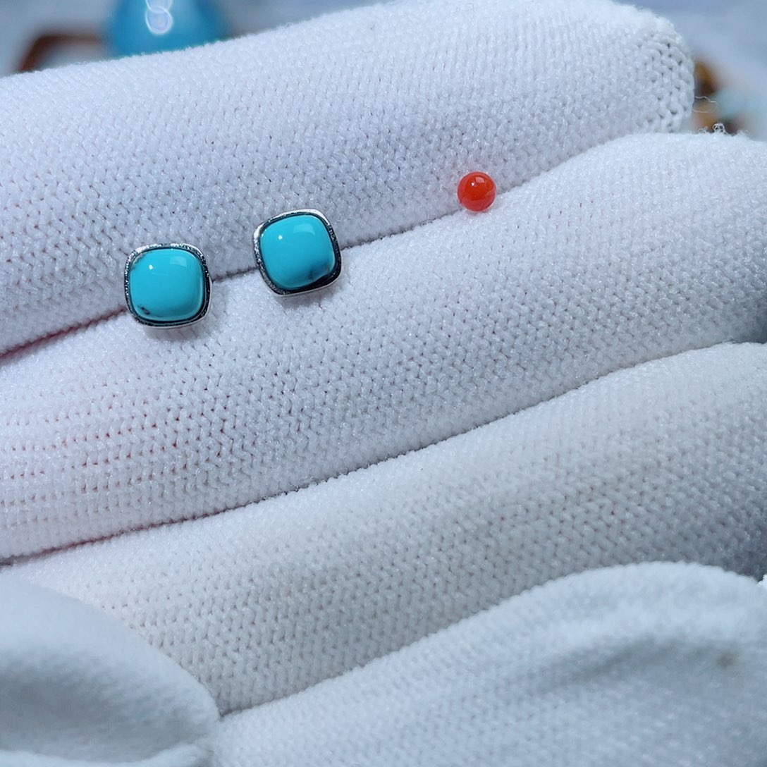 喜***货南红玛瑙银S925镶嵌珠宝奇石