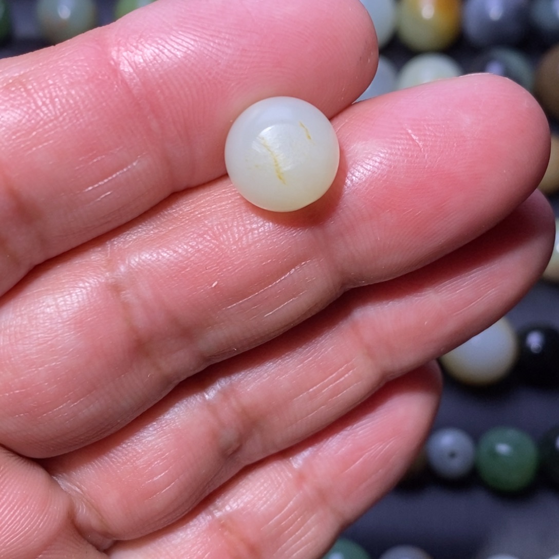 和田玉（糖玉）未镶嵌珠宝半成品卡 12mm