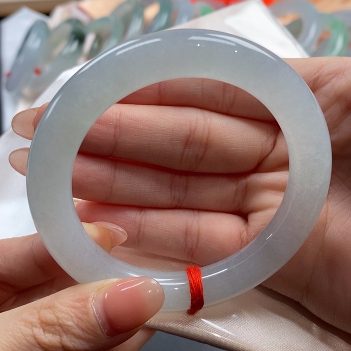 【闪购商品】翡翠手镯未镶嵌20号