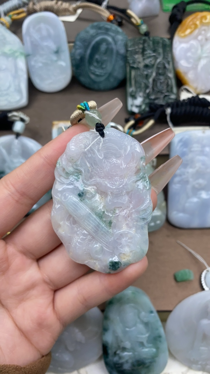 天然翡翠a货龙牌