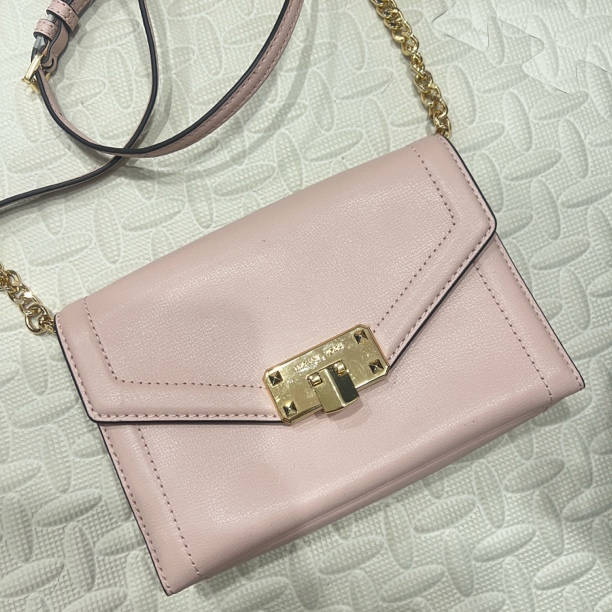99新 MICHAEL KORS/迈克高仕 粉色斜挎包/