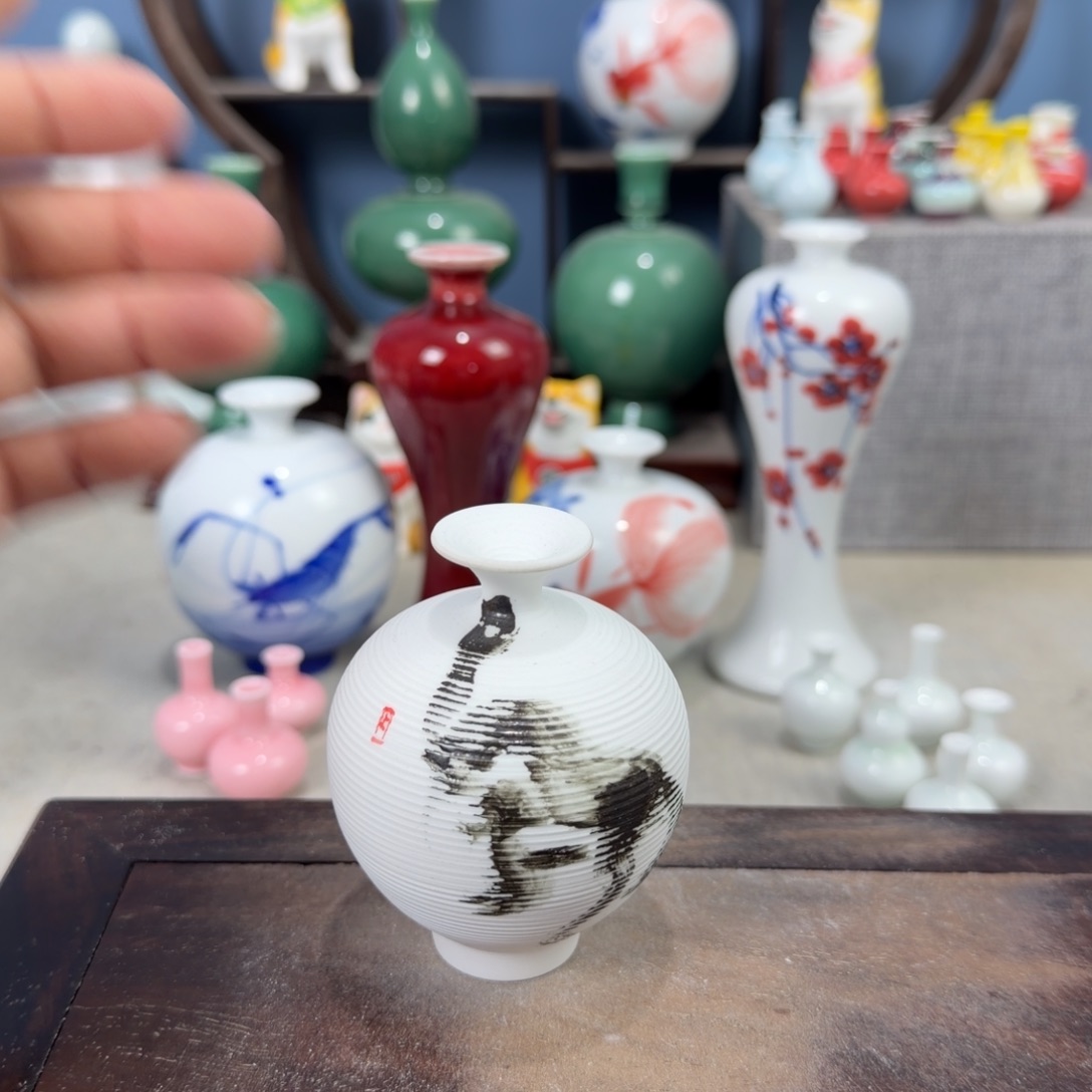 陶瓷手工小花器摆件