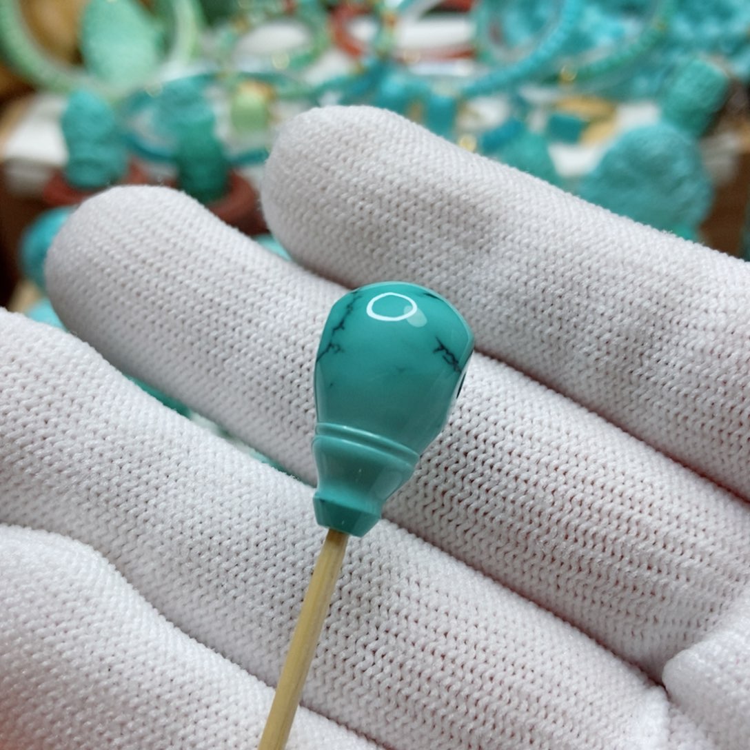 绿松石珠子未镶嵌