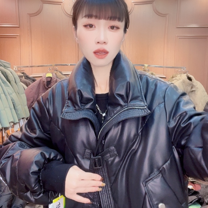 140……150斤皮羽绒服