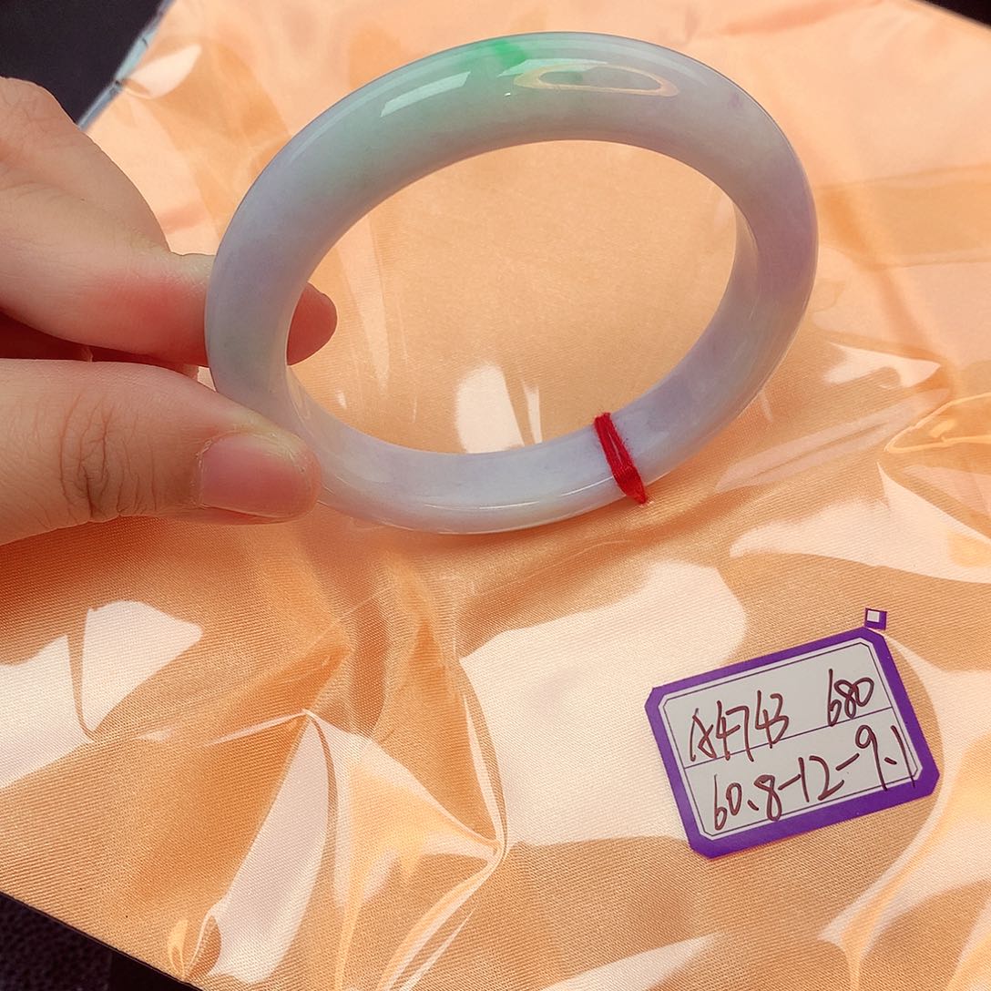 翡翠手镯未镶嵌天然缅甸翡翠A货