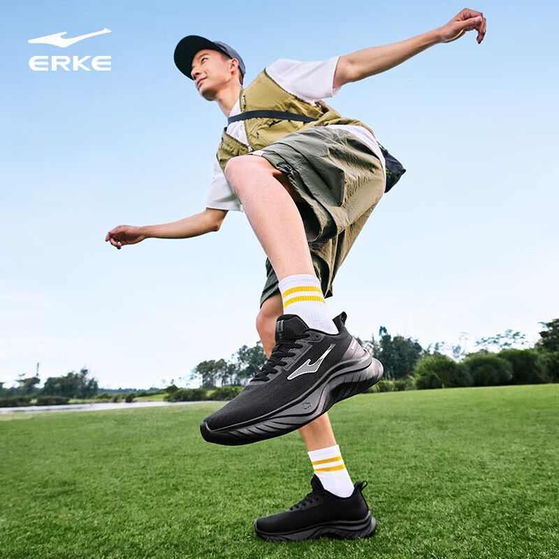 乘风3.0鸿星尔克跑步鞋男2025春夏季透气网面纯黑耐脏透气运动鞋