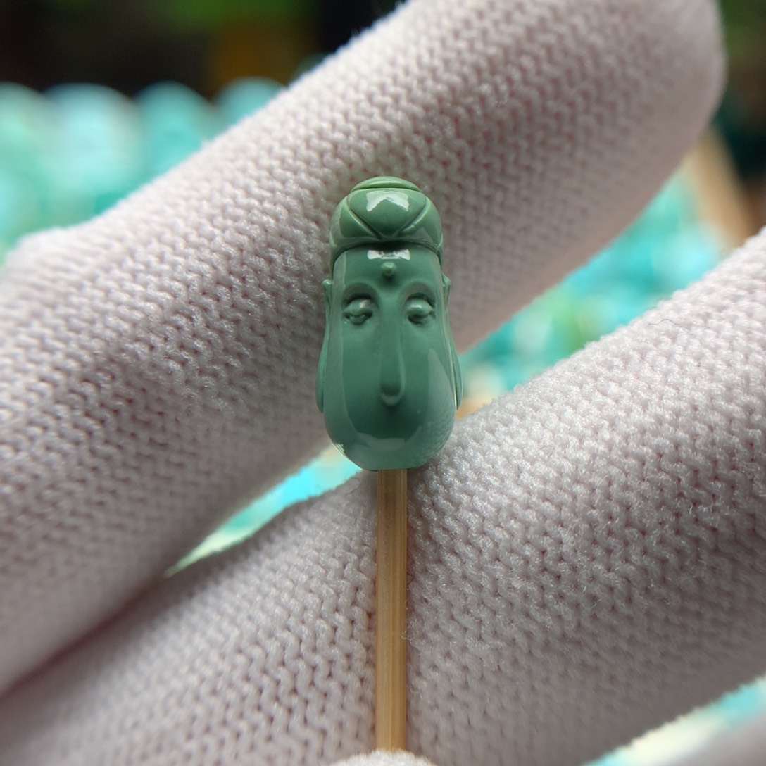 绿松石配饰未镶嵌