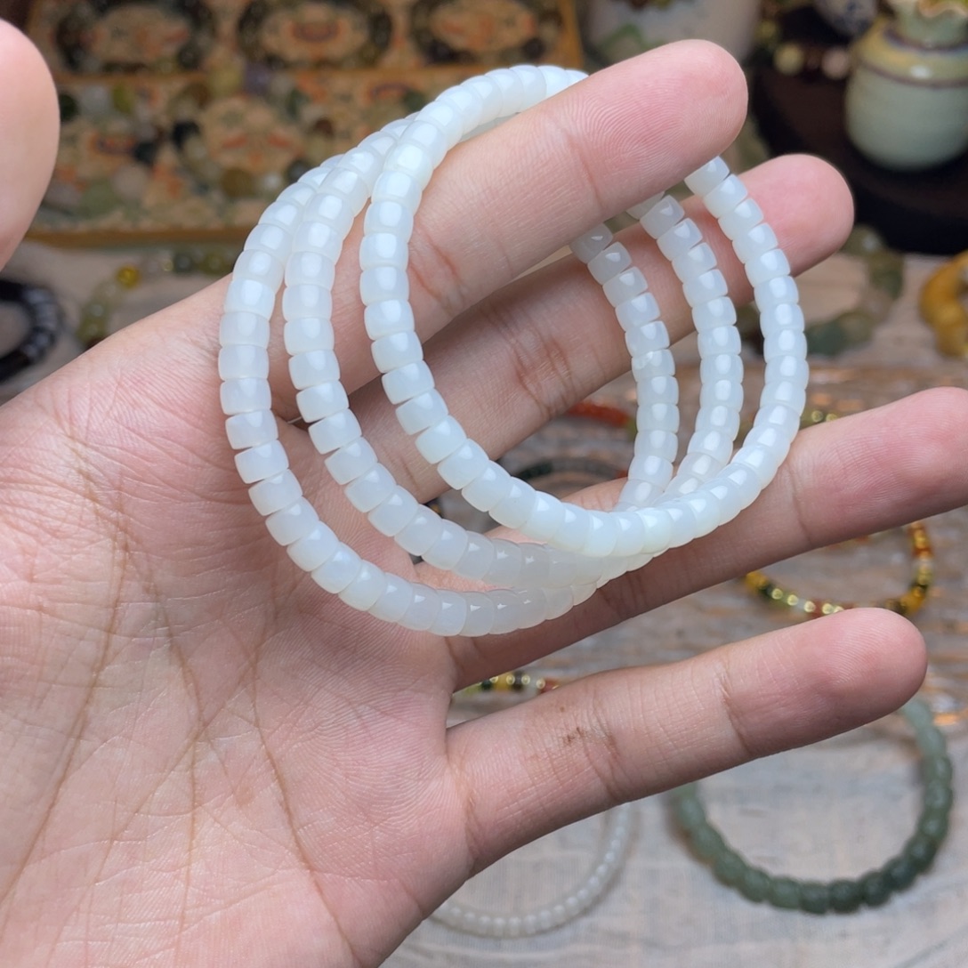 和田玉未镶嵌手链