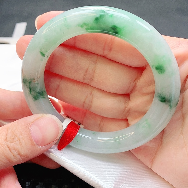 翡翠手镯未镶嵌圆条57