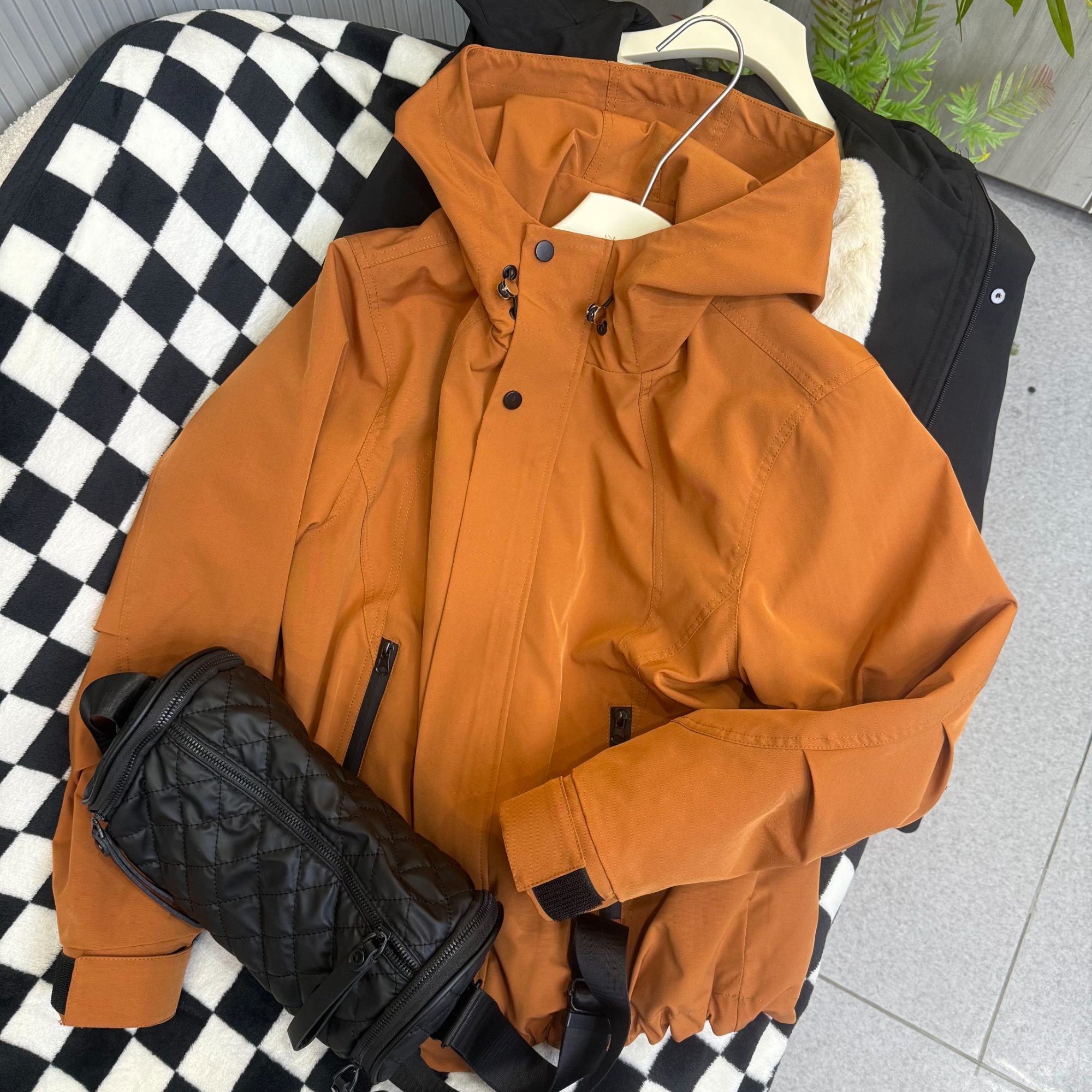 队队定制【出行必备】加绒加厚冲锋衣外套连帽户外情侣加长运动外套