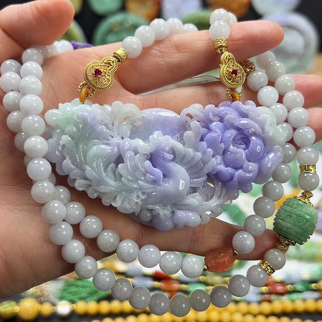 翡翠未镶嵌颈饰吊坠