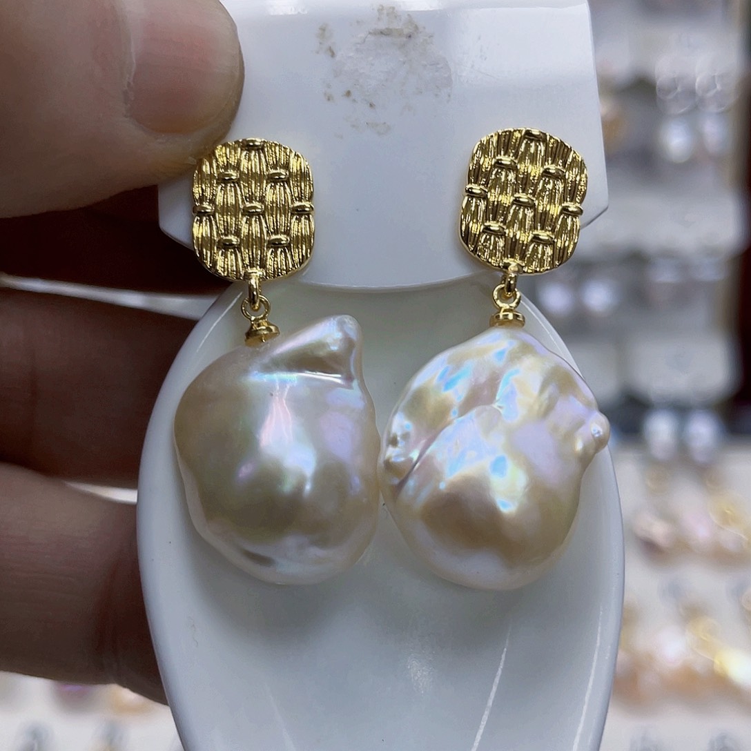 淡水珍珠颈饰未镶嵌