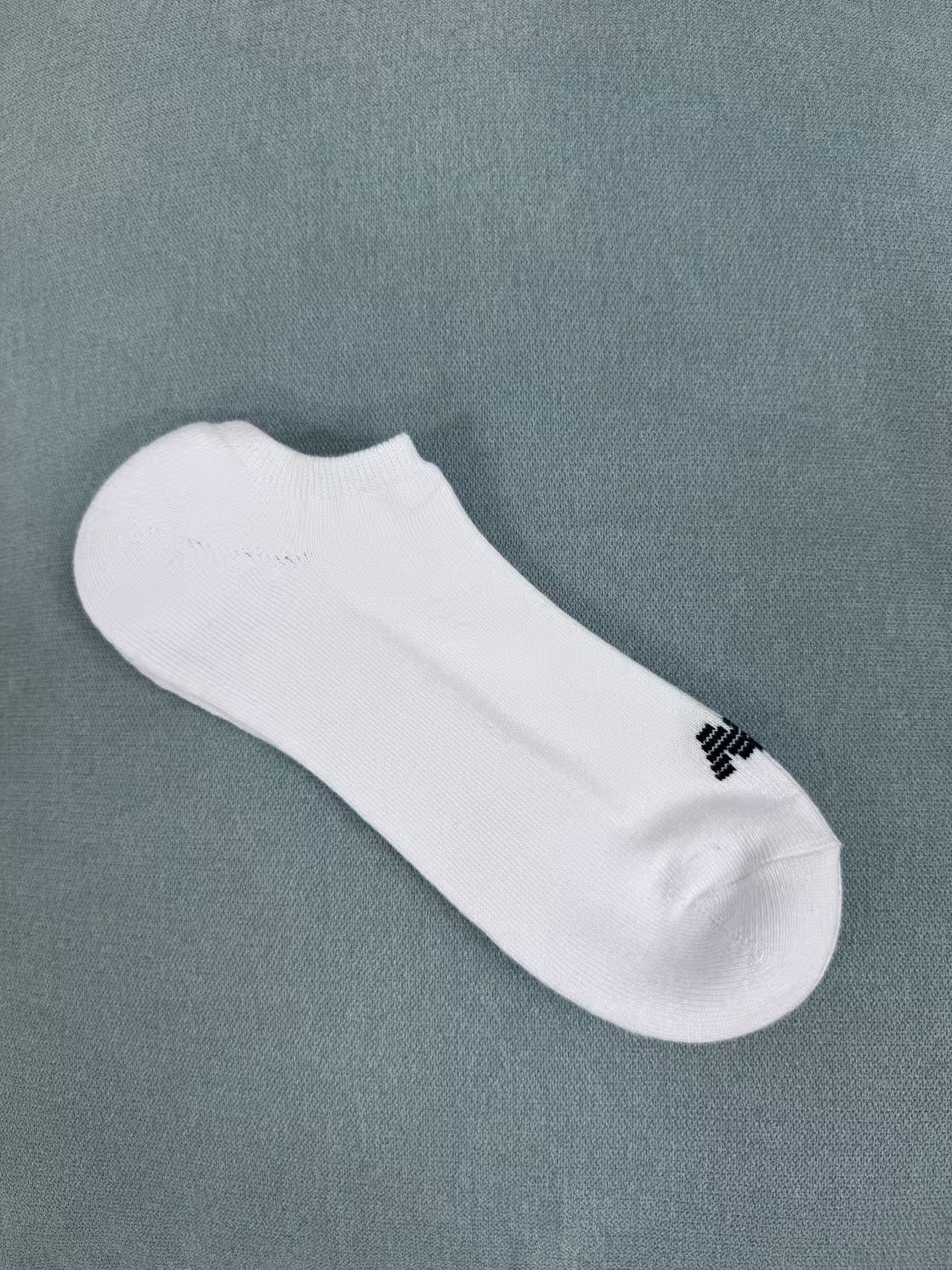 【dd】New Balance  袜子