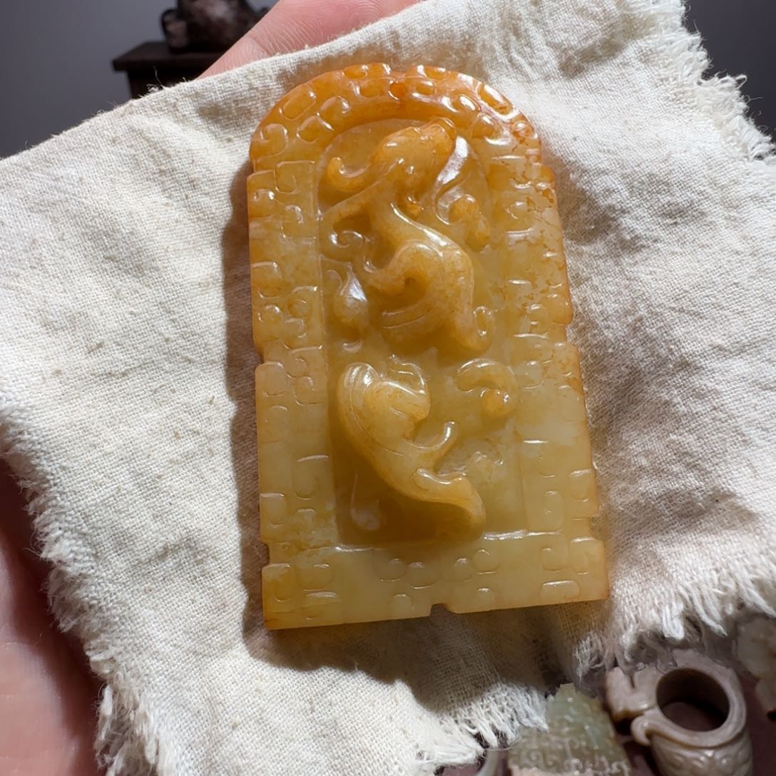 青***3和田玉（糖玉）未镶嵌挂件