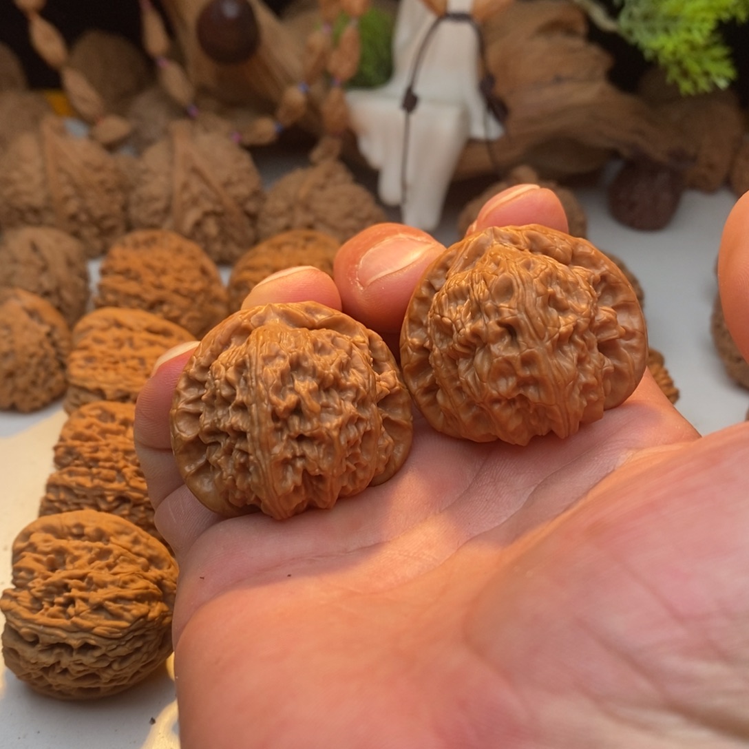 吊坠文玩核桃三角白41