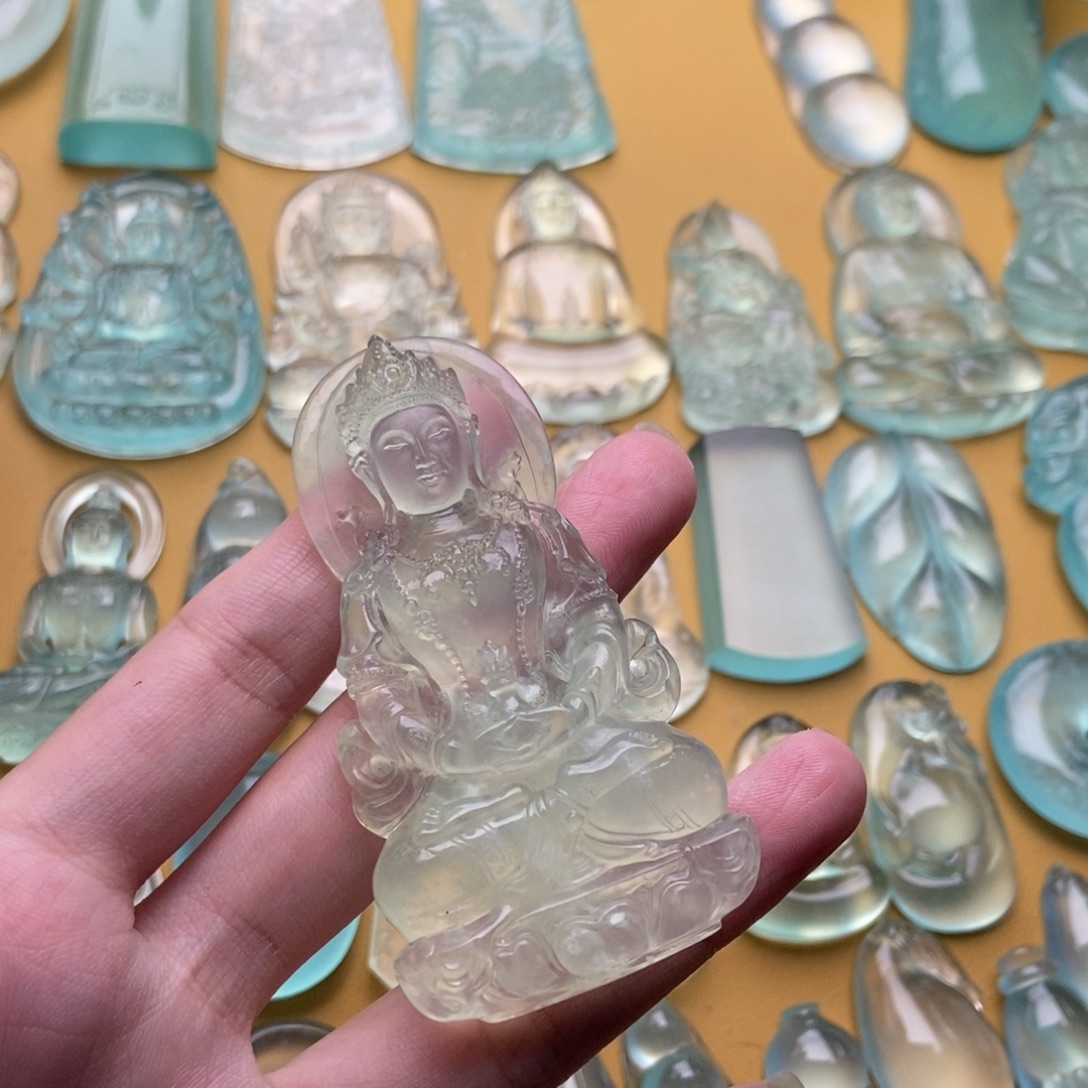 蛇纹石玉合金颈饰