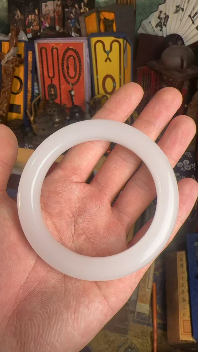 【闪购链接】玉琅专属白镯