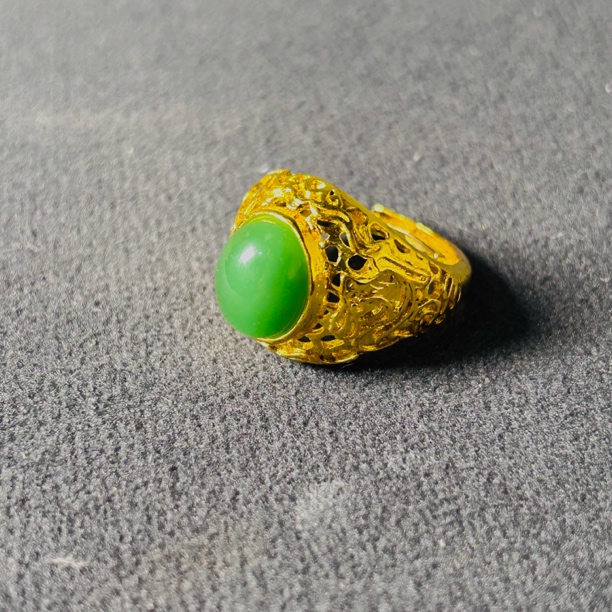（亏米清仓）仿古乾隆镂空玉石活口男女款满绿古风雕花