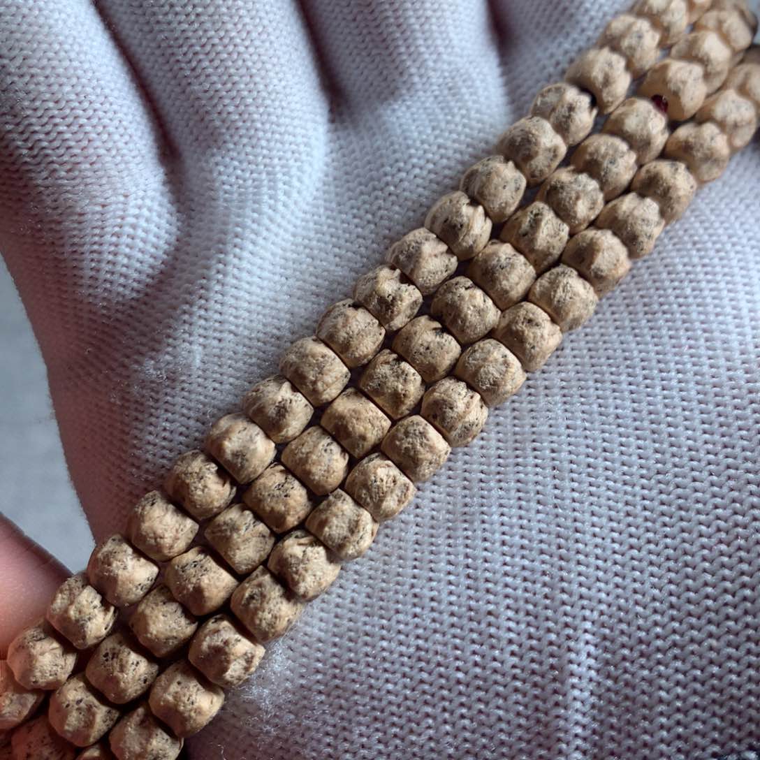 柏香籽/百香籽吊坠