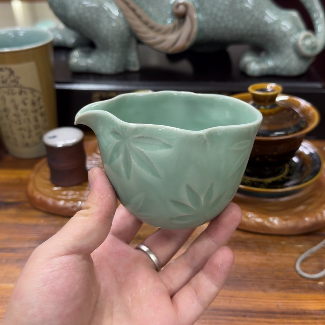 龙泉青瓷茶具微瑕7820