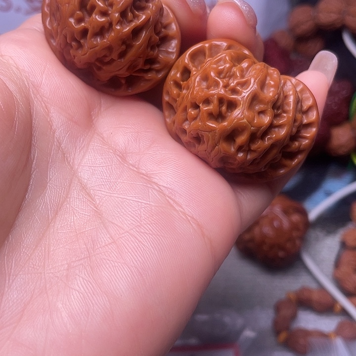 老****文玩核桃吊坠         