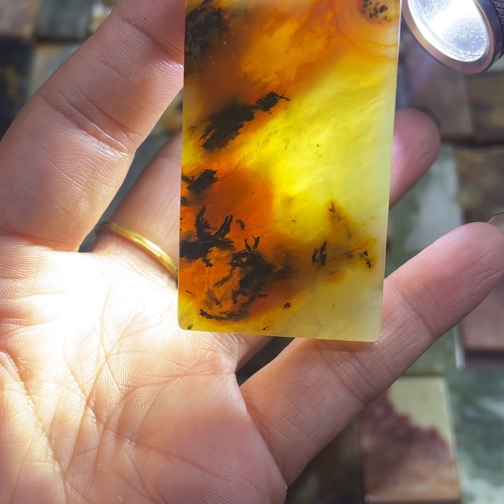 蛇纹石玉未镶嵌天然花玉平安无事牌