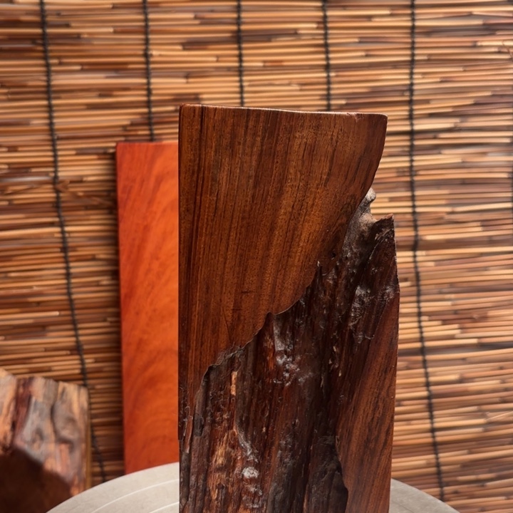 赤***下大叶紫檀（黑酸枝木类）