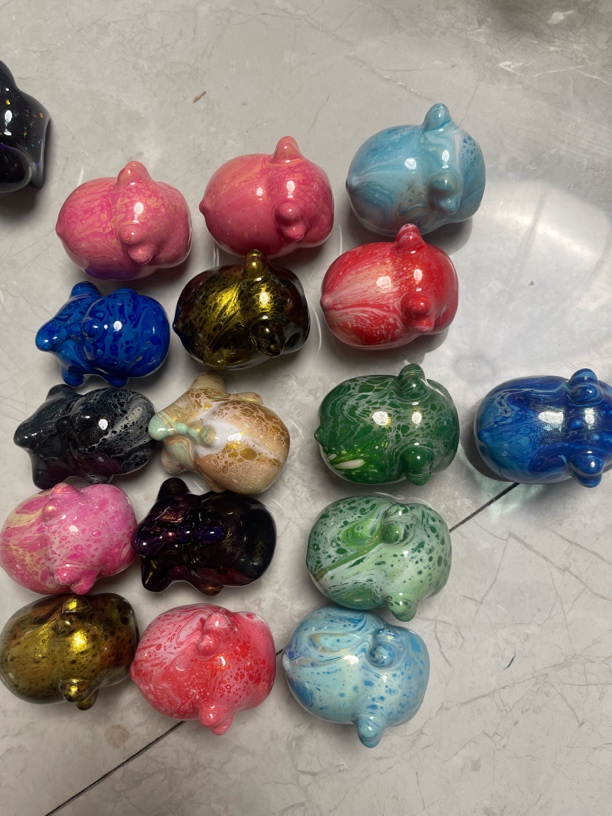 超萌款手工大漆飘漆小牛，奶龙款趣味小摆件把玩件女款文玩大漆