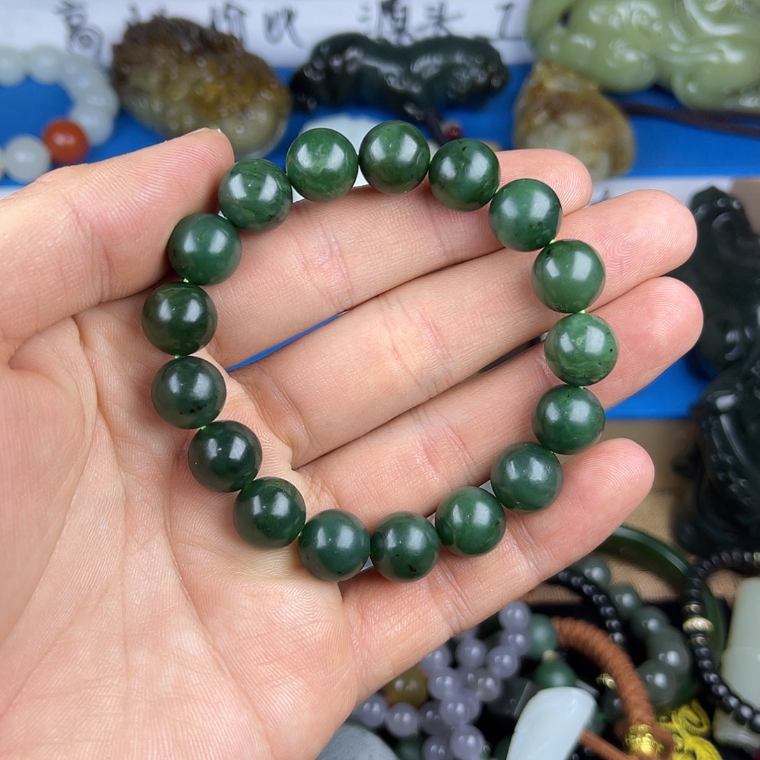 和田玉未镶嵌挂件和田玉9号