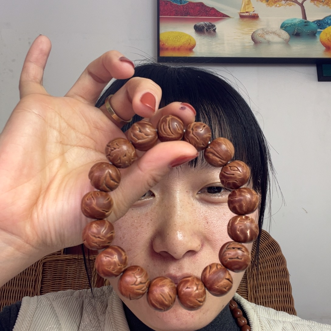 菩提籽类桃核龙纹 15 左右尺寸