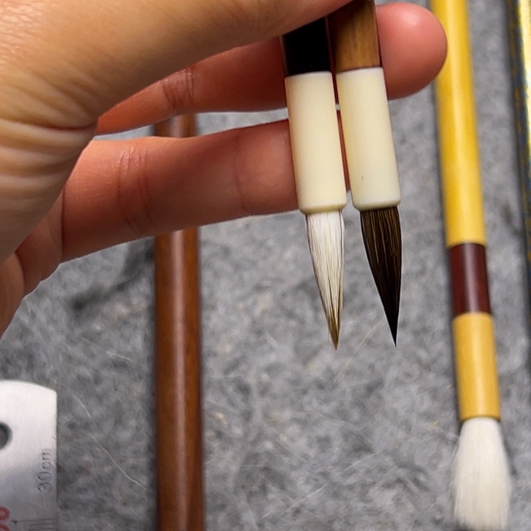 梵***雲兼毫2只 出锋2 杆如图 只能清水试笔