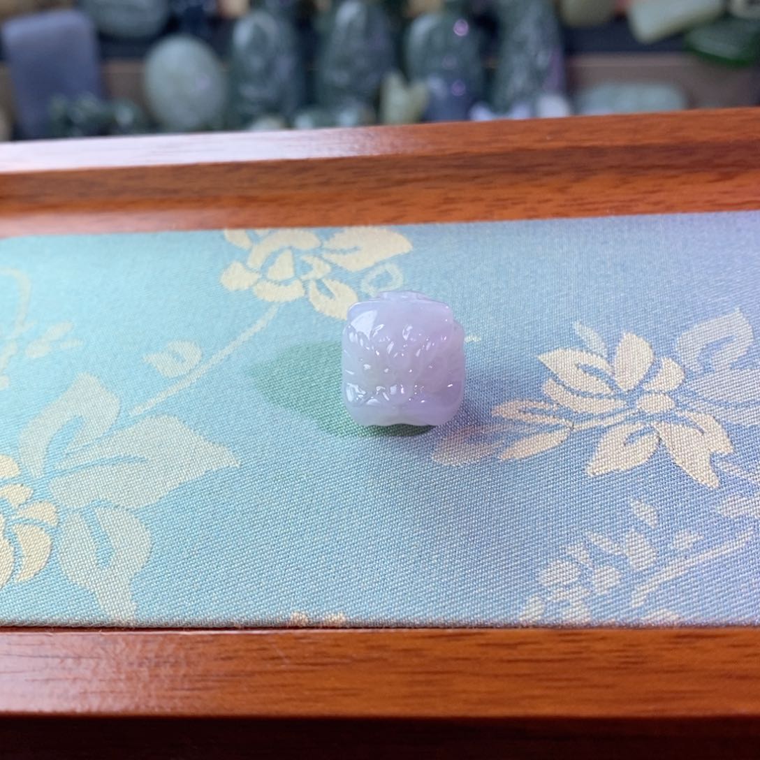 和田玉颈饰未镶嵌柚**儿