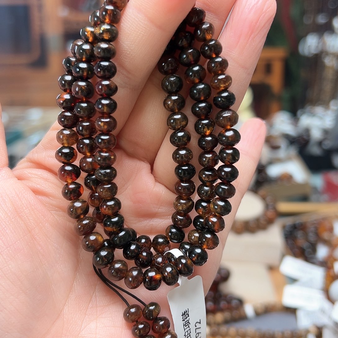 琥珀未镶嵌裸石抚顺琥珀六20724